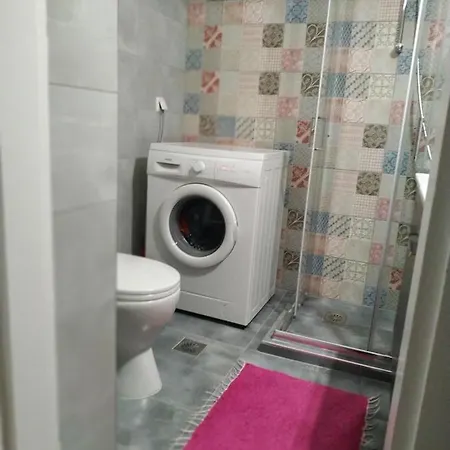 My House 20 Meters From The Sea Διαμέρισμα Λουτράκι